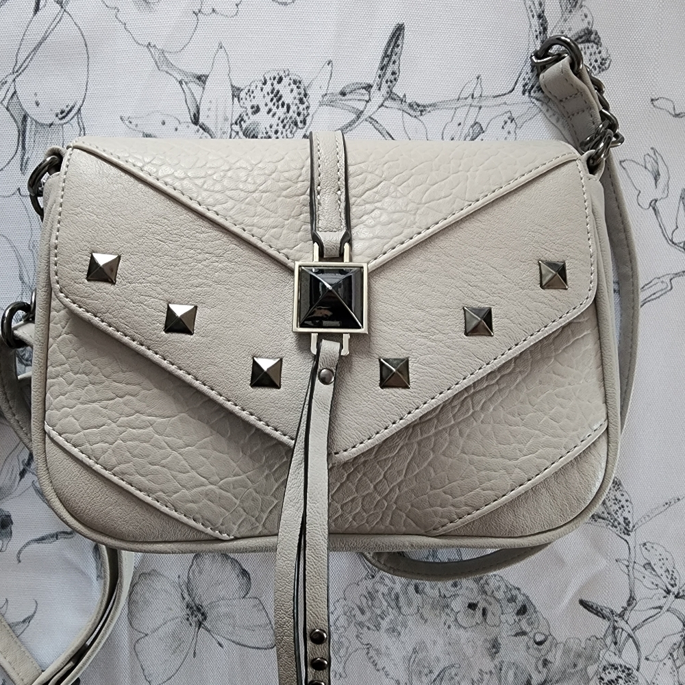 Brand new Jessica Simpson cross body purse